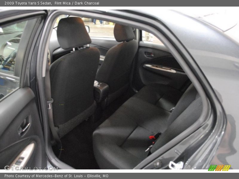 Flint Mica / Dark Charcoal 2009 Toyota Yaris S Sedan