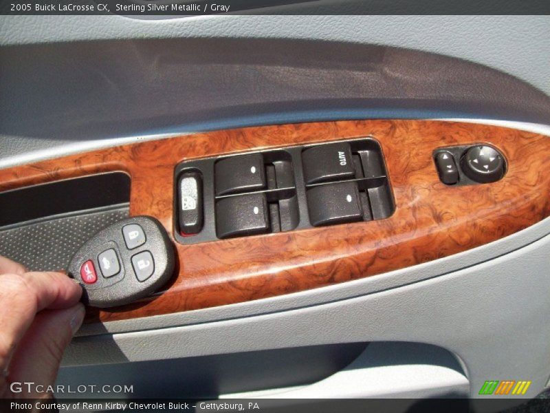 Sterling Silver Metallic / Gray 2005 Buick LaCrosse CX