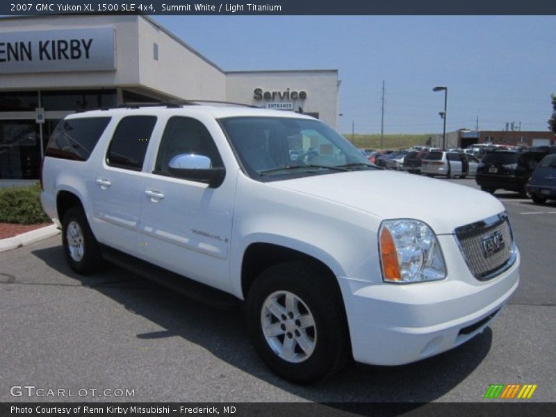 Summit White / Light Titanium 2007 GMC Yukon XL 1500 SLE 4x4