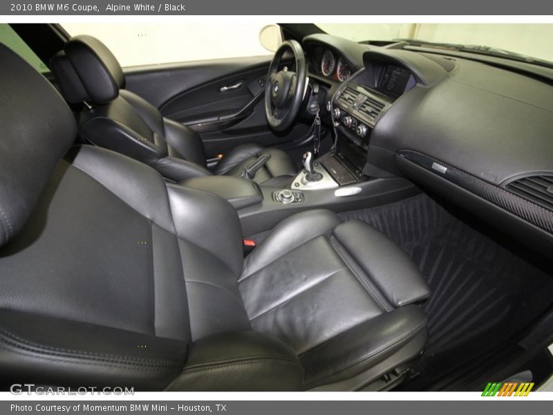 Alpine White / Black 2010 BMW M6 Coupe