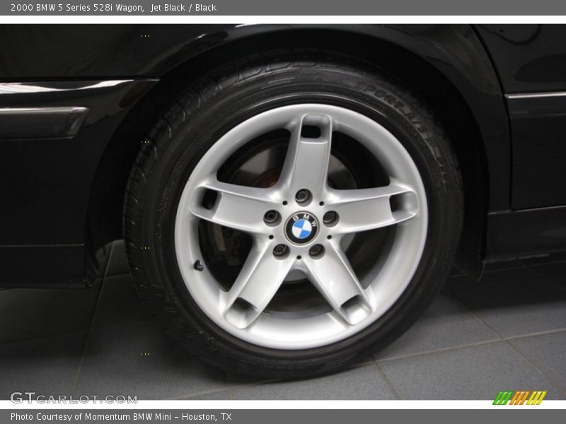  2000 5 Series 528i Wagon Wheel