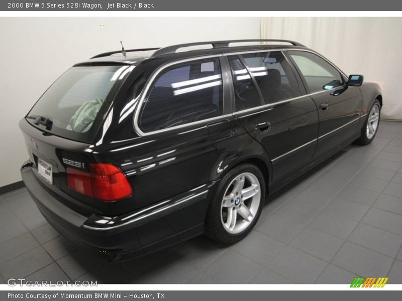 Jet Black / Black 2000 BMW 5 Series 528i Wagon