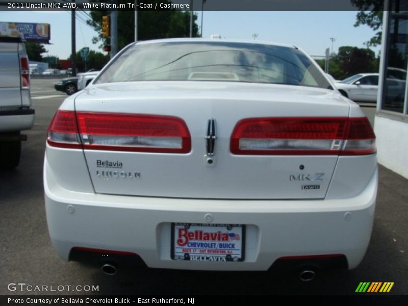 White Platinum Tri-Coat / Cashmere 2011 Lincoln MKZ AWD