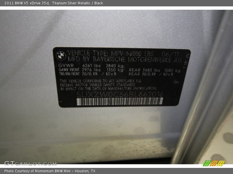 Titanium Silver Metallic / Black 2011 BMW X5 xDrive 35d