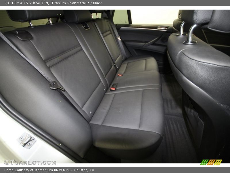 Titanium Silver Metallic / Black 2011 BMW X5 xDrive 35d