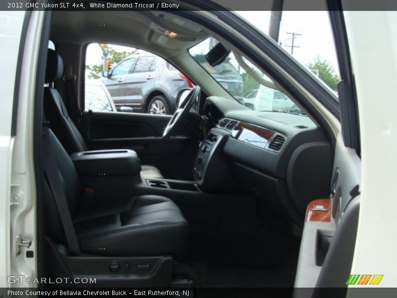 White Diamond Tricoat / Ebony 2012 GMC Yukon SLT 4x4