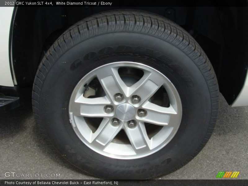 White Diamond Tricoat / Ebony 2012 GMC Yukon SLT 4x4