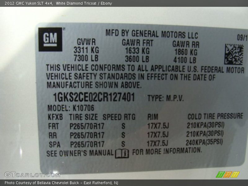 White Diamond Tricoat / Ebony 2012 GMC Yukon SLT 4x4