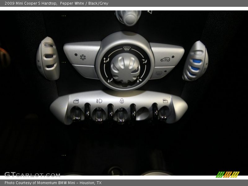 Pepper White / Black/Grey 2009 Mini Cooper S Hardtop