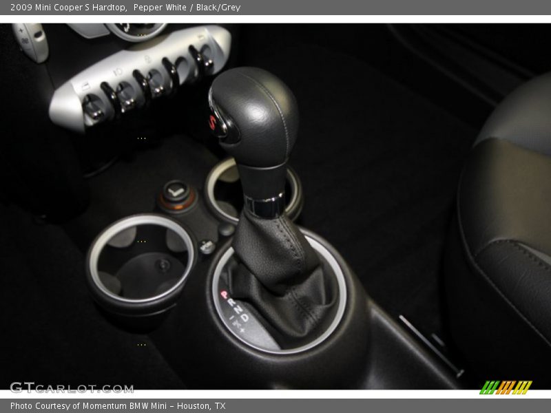 Pepper White / Black/Grey 2009 Mini Cooper S Hardtop