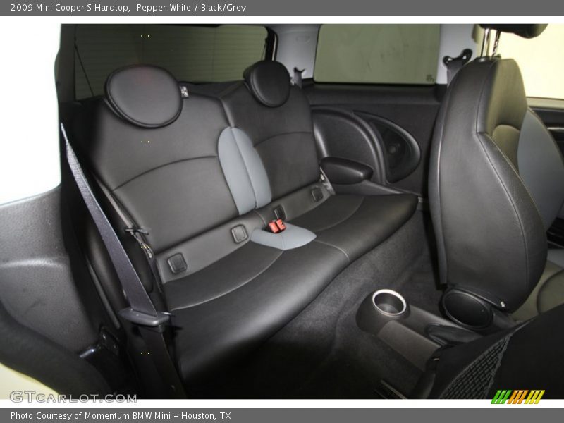 Pepper White / Black/Grey 2009 Mini Cooper S Hardtop