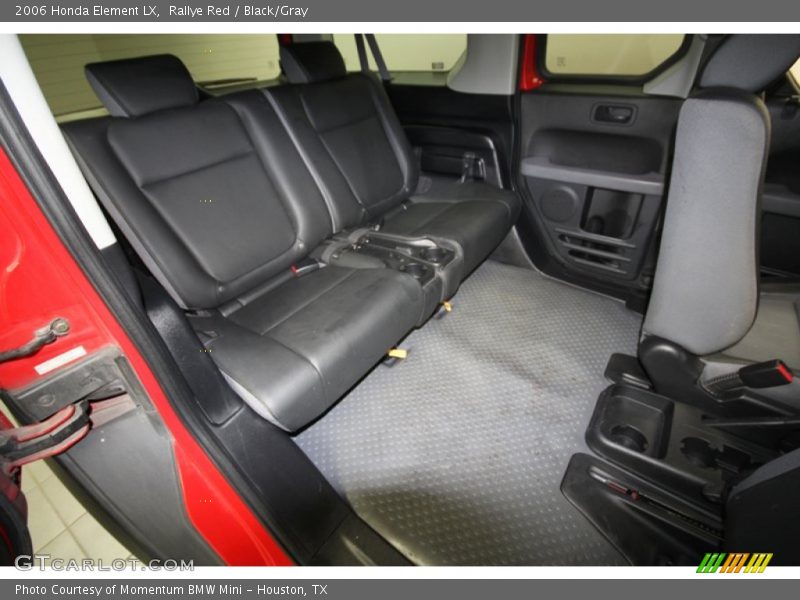 Rear Seat of 2006 Element LX