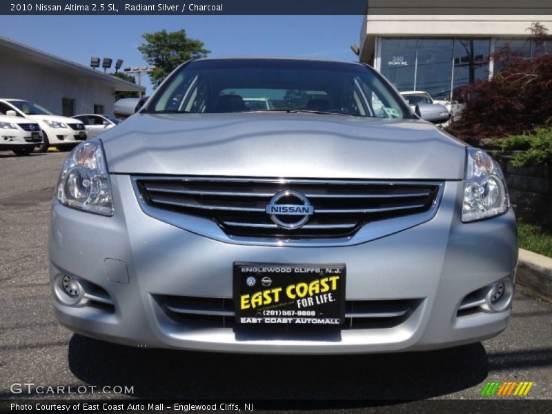 Radiant Silver / Charcoal 2010 Nissan Altima 2.5 SL