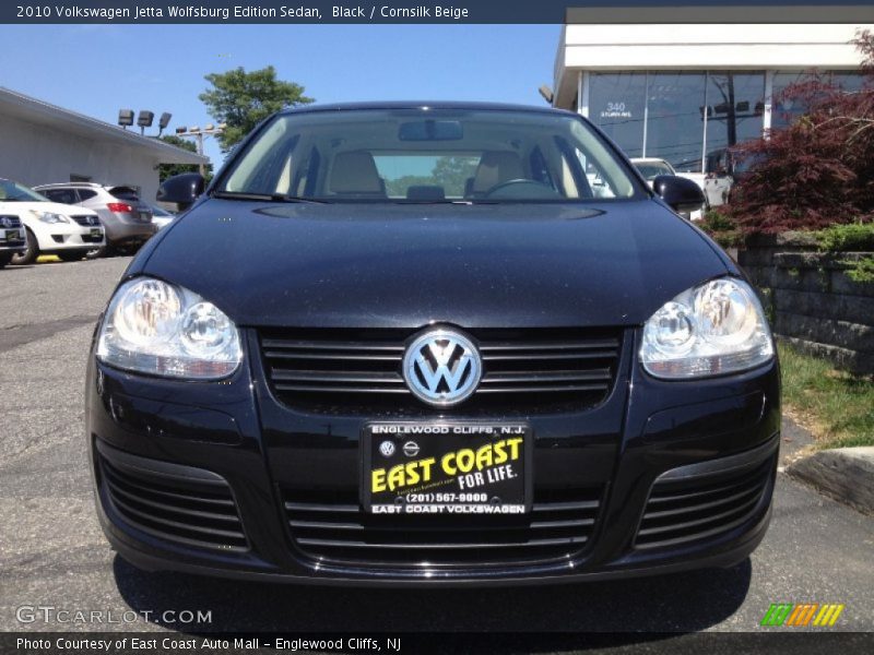 Black / Cornsilk Beige 2010 Volkswagen Jetta Wolfsburg Edition Sedan