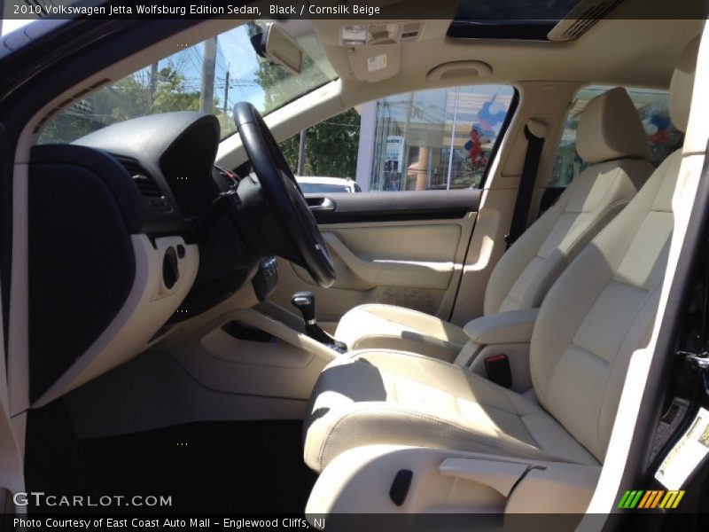 Black / Cornsilk Beige 2010 Volkswagen Jetta Wolfsburg Edition Sedan
