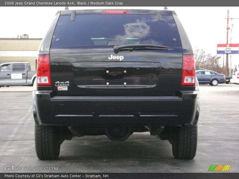 Black / Medium Slate Gray 2006 Jeep Grand Cherokee Laredo 4x4