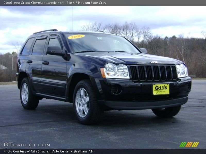 Black / Medium Slate Gray 2006 Jeep Grand Cherokee Laredo 4x4