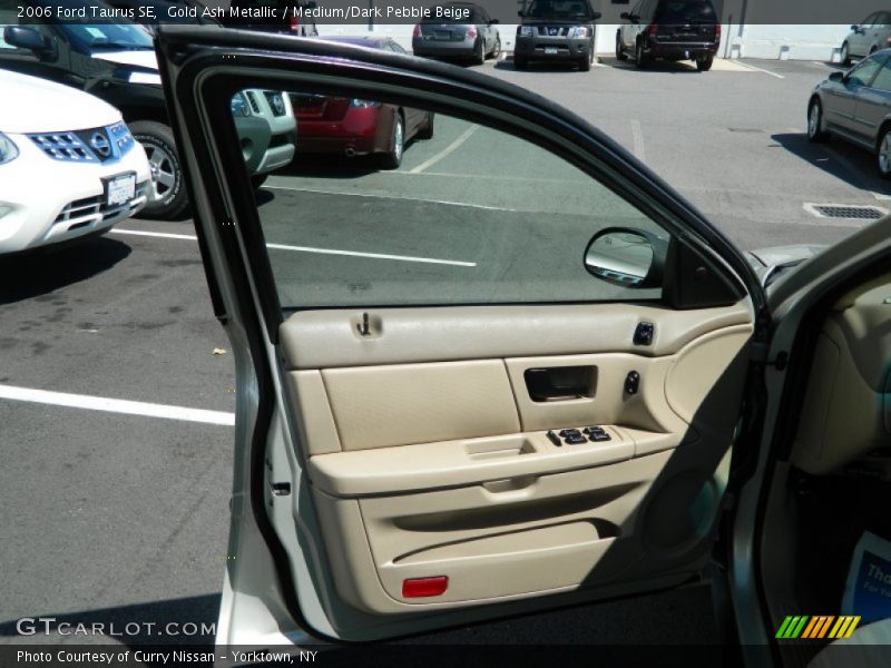 Gold Ash Metallic / Medium/Dark Pebble Beige 2006 Ford Taurus SE
