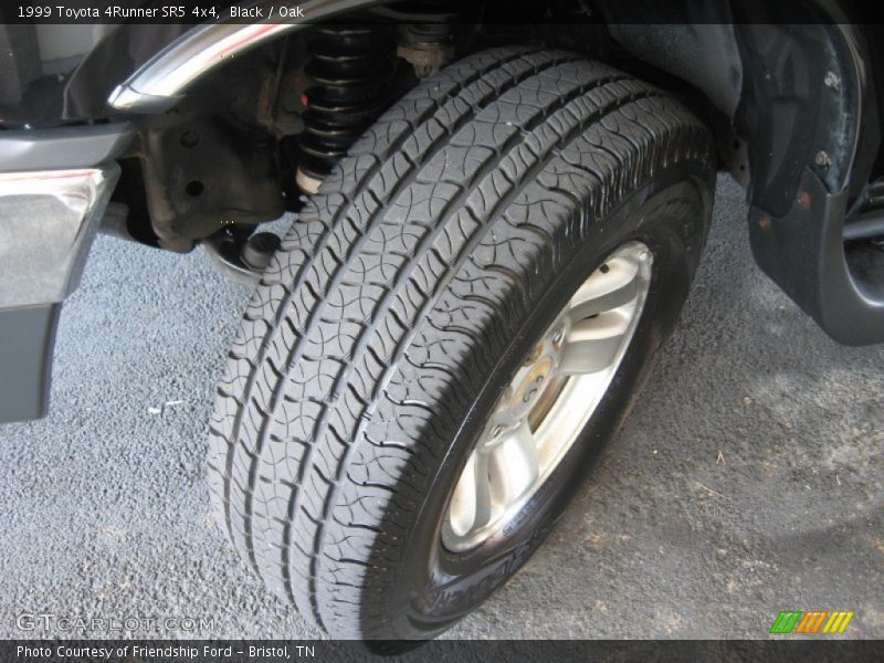 Black / Oak 1999 Toyota 4Runner SR5 4x4
