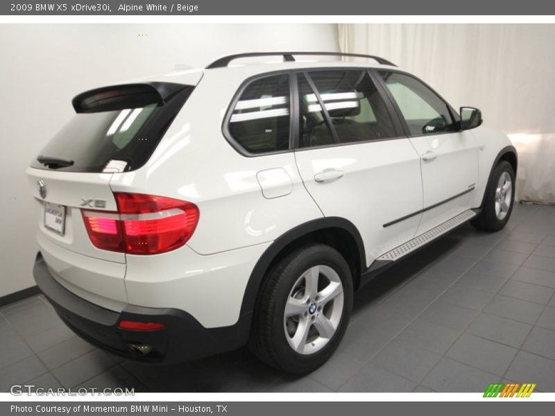 Alpine White / Beige 2009 BMW X5 xDrive30i