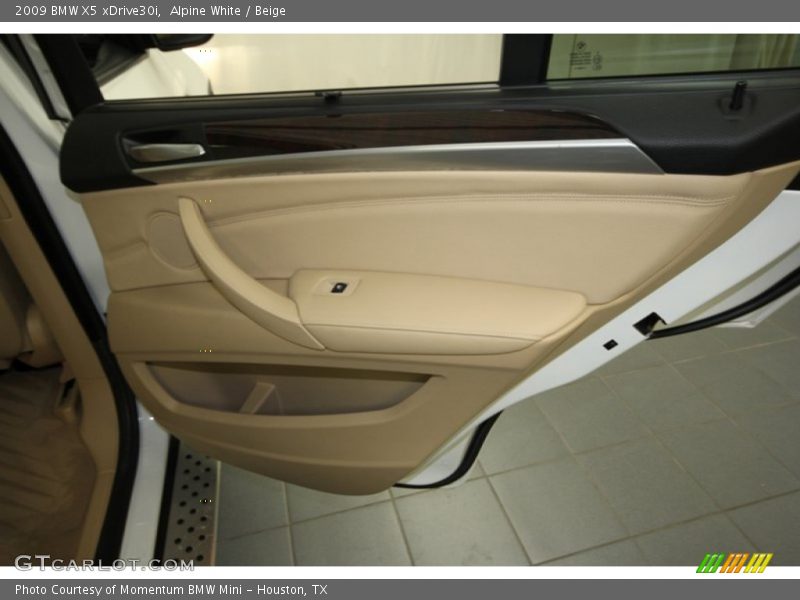 Alpine White / Beige 2009 BMW X5 xDrive30i