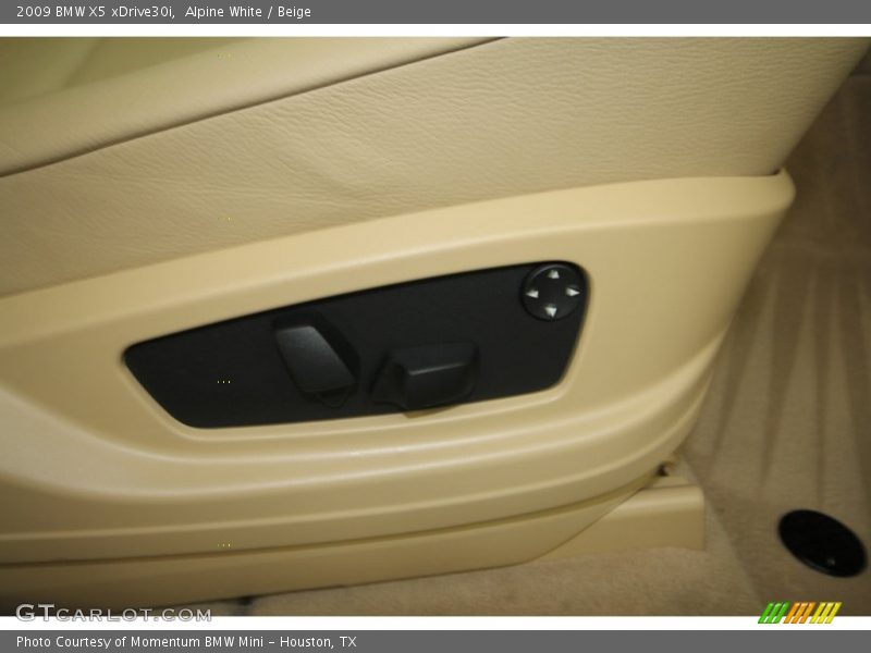 Alpine White / Beige 2009 BMW X5 xDrive30i