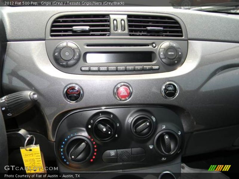 Grigio (Grey) / Tessuto Grigio/Nero (Grey/Black) 2012 Fiat 500 Pop