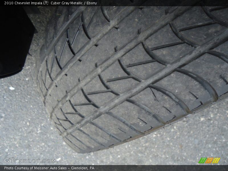 Cyber Gray Metallic / Ebony 2010 Chevrolet Impala LT