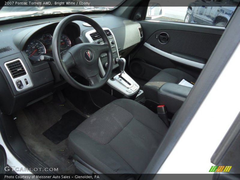 Bright White / Ebony 2007 Pontiac Torrent AWD