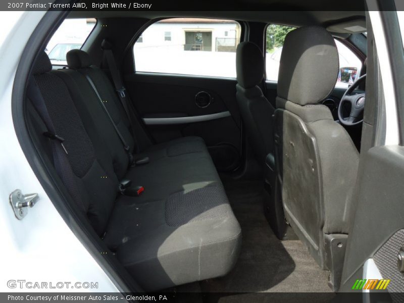 Bright White / Ebony 2007 Pontiac Torrent AWD