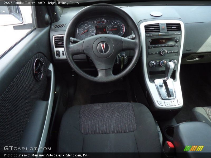 Bright White / Ebony 2007 Pontiac Torrent AWD