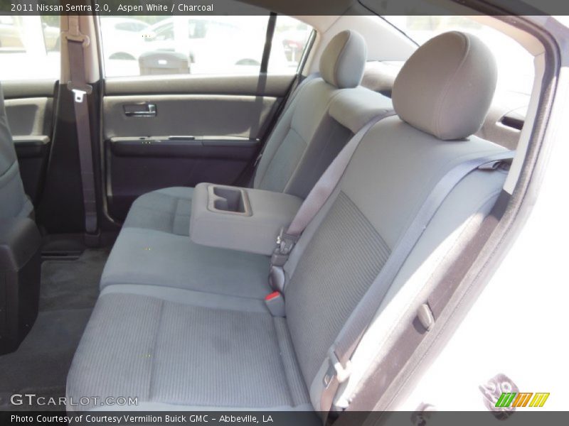 Aspen White / Charcoal 2011 Nissan Sentra 2.0