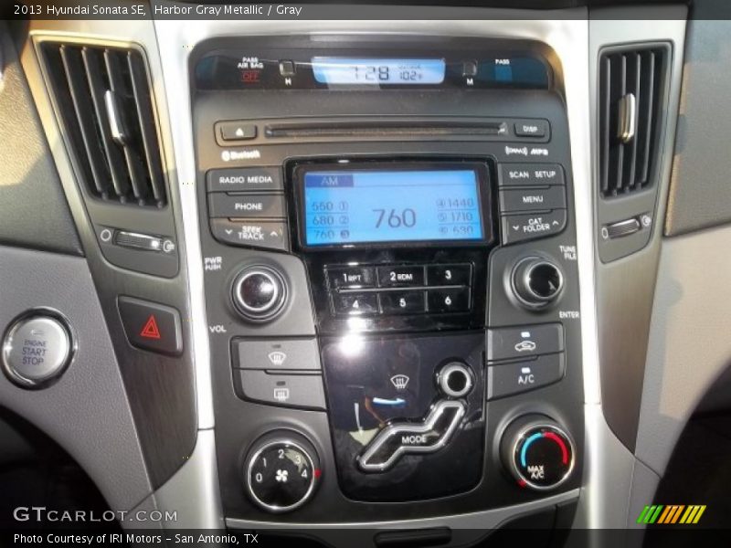 Harbor Gray Metallic / Gray 2013 Hyundai Sonata SE