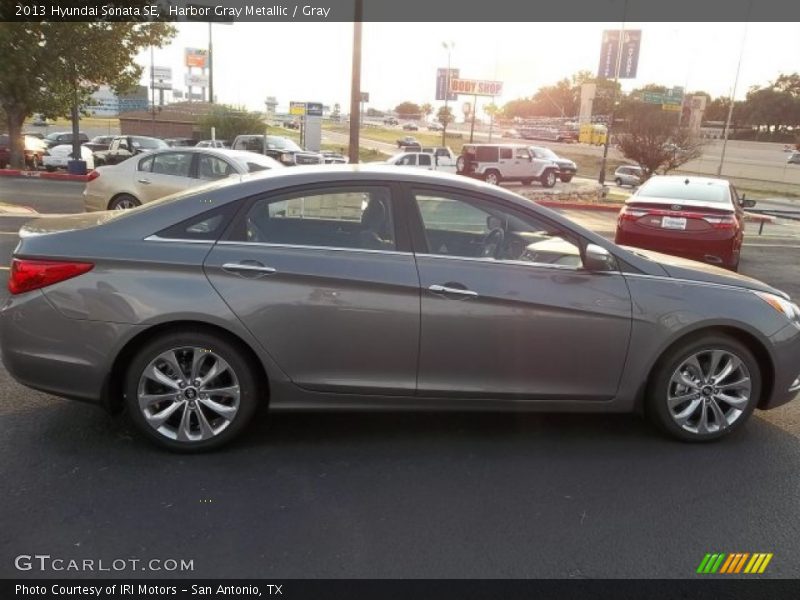 Harbor Gray Metallic / Gray 2013 Hyundai Sonata SE