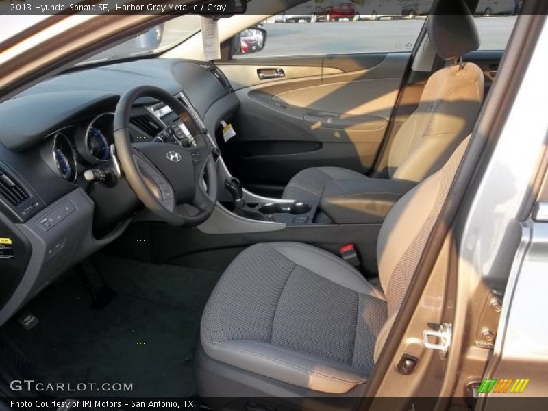 Harbor Gray Metallic / Gray 2013 Hyundai Sonata SE