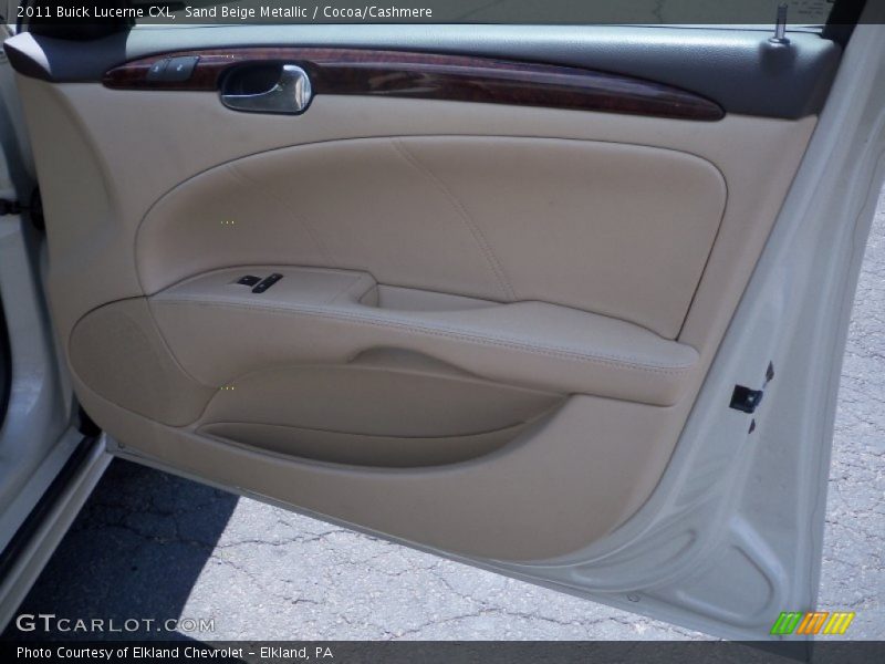 Sand Beige Metallic / Cocoa/Cashmere 2011 Buick Lucerne CXL