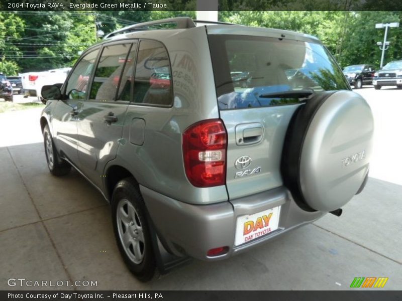 Everglade Green Metallic / Taupe 2004 Toyota RAV4