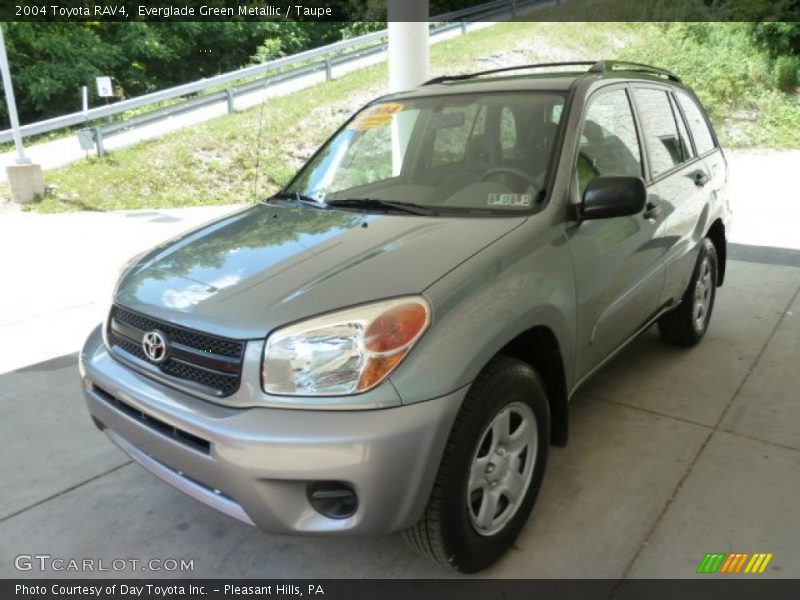 Everglade Green Metallic / Taupe 2004 Toyota RAV4
