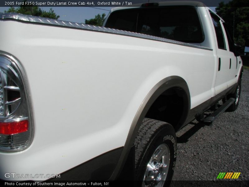 Oxford White / Tan 2005 Ford F350 Super Duty Lariat Crew Cab 4x4