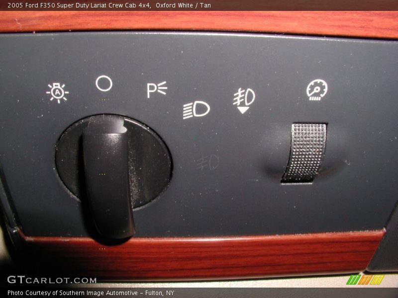 Oxford White / Tan 2005 Ford F350 Super Duty Lariat Crew Cab 4x4