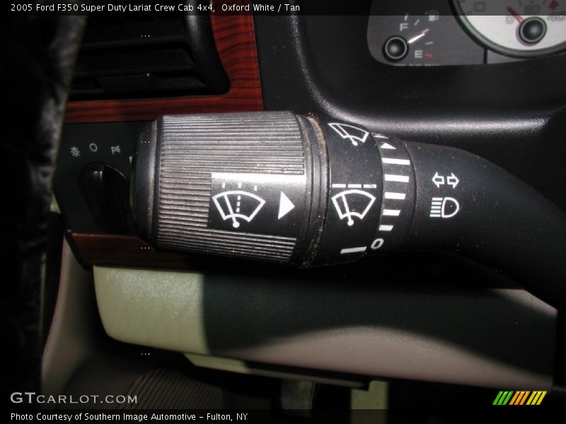 Oxford White / Tan 2005 Ford F350 Super Duty Lariat Crew Cab 4x4