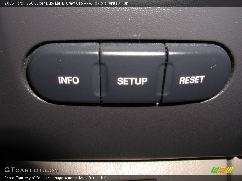 Oxford White / Tan 2005 Ford F350 Super Duty Lariat Crew Cab 4x4