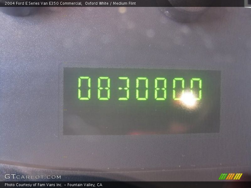 Oxford White / Medium Flint 2004 Ford E Series Van E350 Commercial