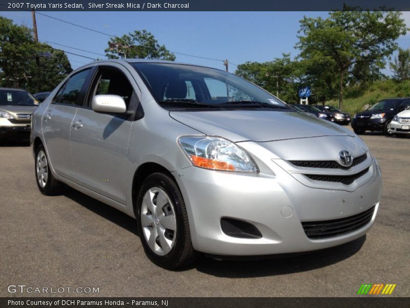 Silver Streak Mica / Dark Charcoal 2007 Toyota Yaris Sedan