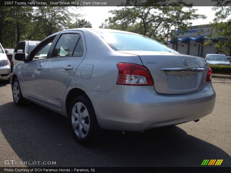 Silver Streak Mica / Dark Charcoal 2007 Toyota Yaris Sedan