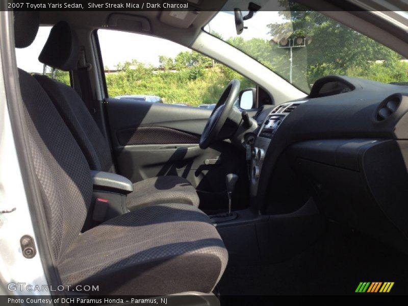 Silver Streak Mica / Dark Charcoal 2007 Toyota Yaris Sedan