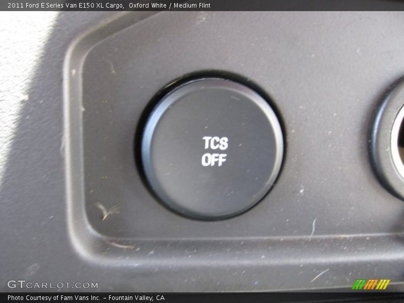 Oxford White / Medium Flint 2011 Ford E Series Van E150 XL Cargo