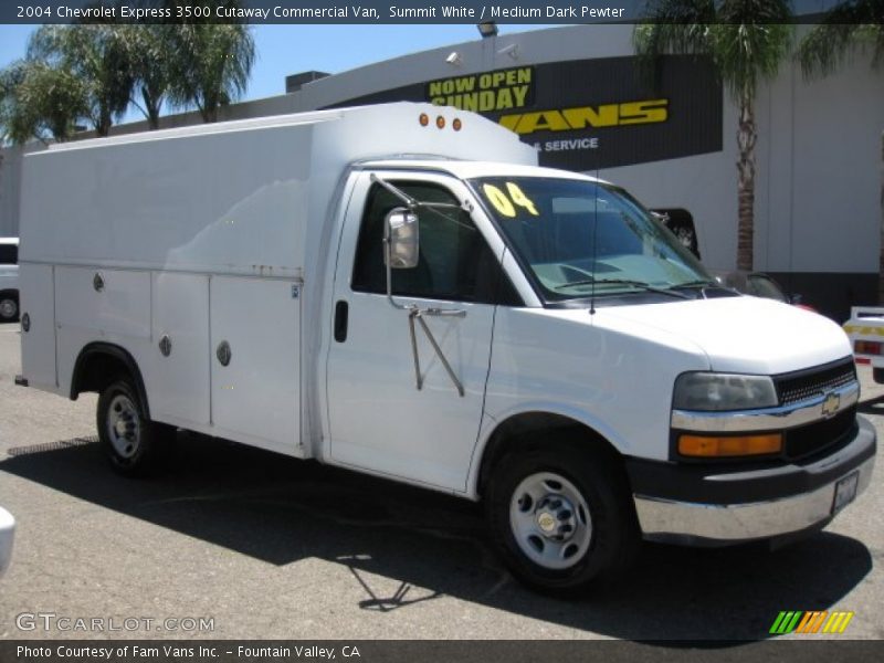 Summit White / Medium Dark Pewter 2004 Chevrolet Express 3500 Cutaway Commercial Van