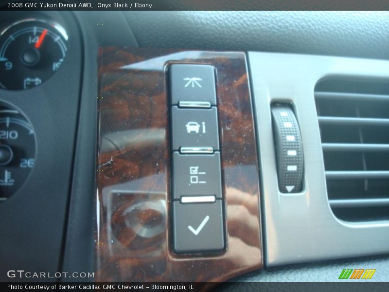 Onyx Black / Ebony 2008 GMC Yukon Denali AWD