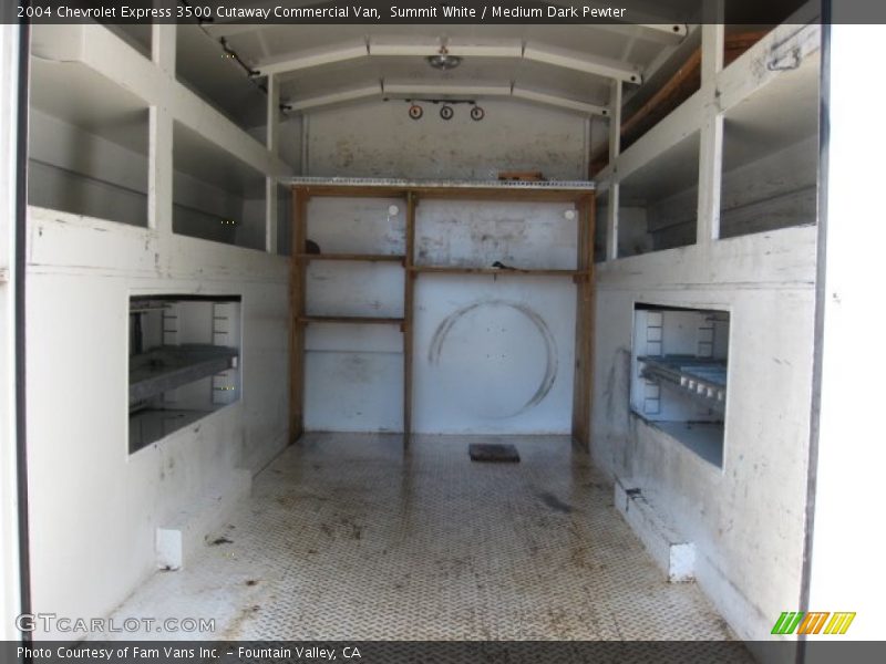  2004 Express 3500 Cutaway Commercial Van Trunk